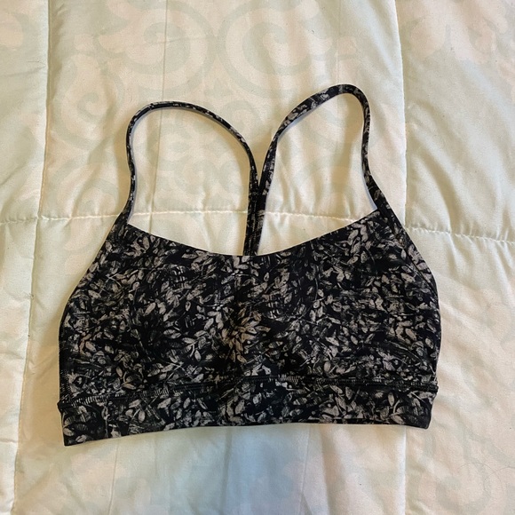 Lululemon flow Y bra - Picture 7 of 8